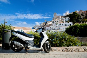 Lej en scooter på Mallorca